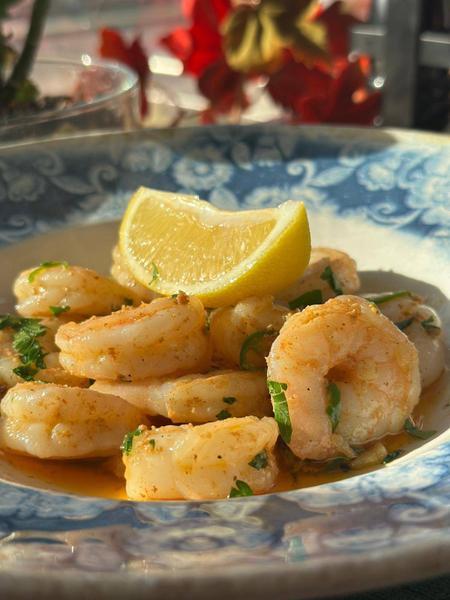 Creveti in sos de usturoi